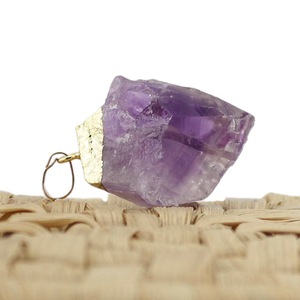Hot Selling Natural Amethyst Purple Crystal Pendants