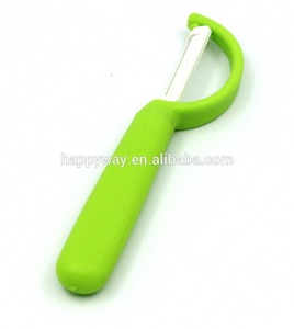 Colorful Plastic Potato Peeler For Kitchen Use MOQ1000PCS 0904046 One Year Quality Warranty