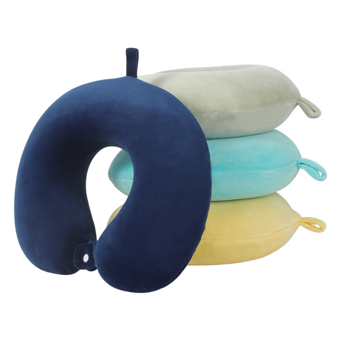 Custom Travel Kit Memory Foam Pillow Eye Mask Earplug Travel Pillow & Sleeping Set